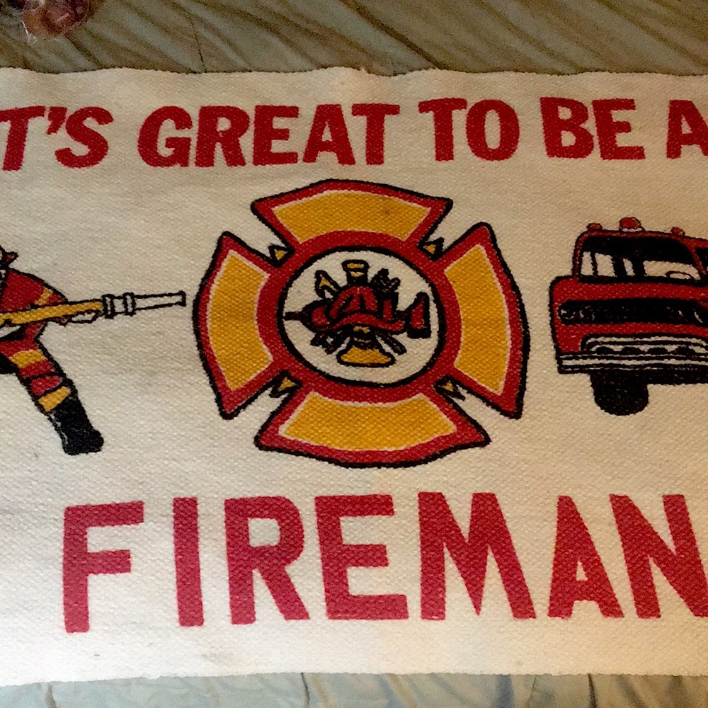 Vintage Fireman throw rug/tapestry 👨🏼‍🚒